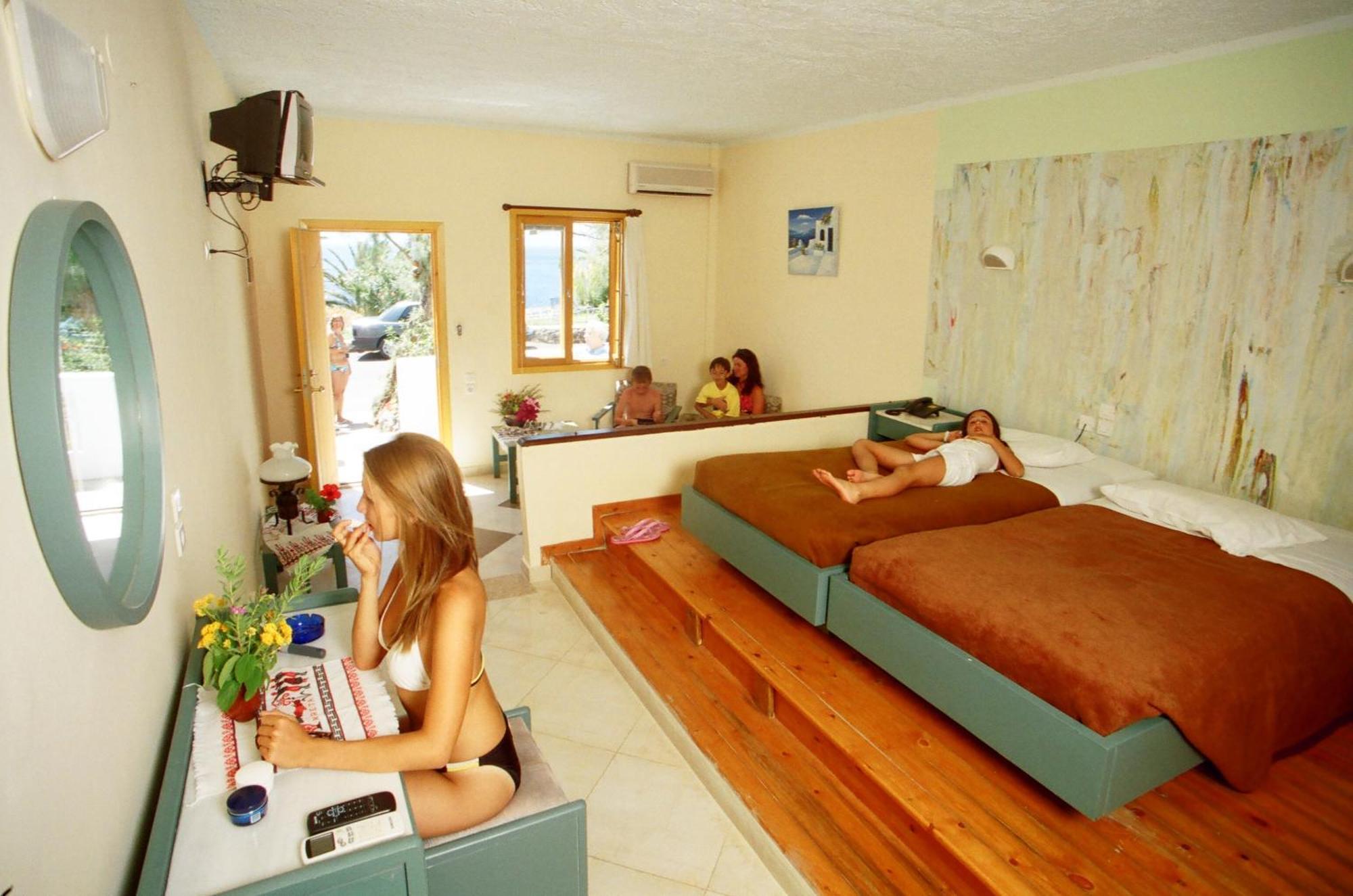 Kalypso Cretan Village Resort & Spa Plakias Room photo