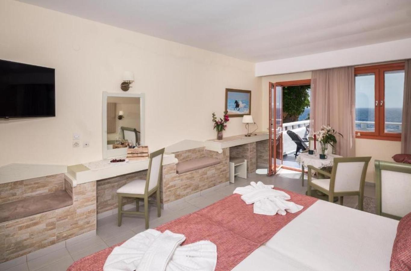Kalypso Cretan Village Resort & Spa Plakias Room photo